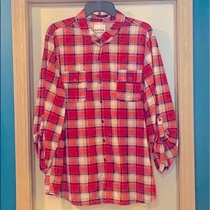 NY Laundry Super soft, plaid shirt. Not flannel.